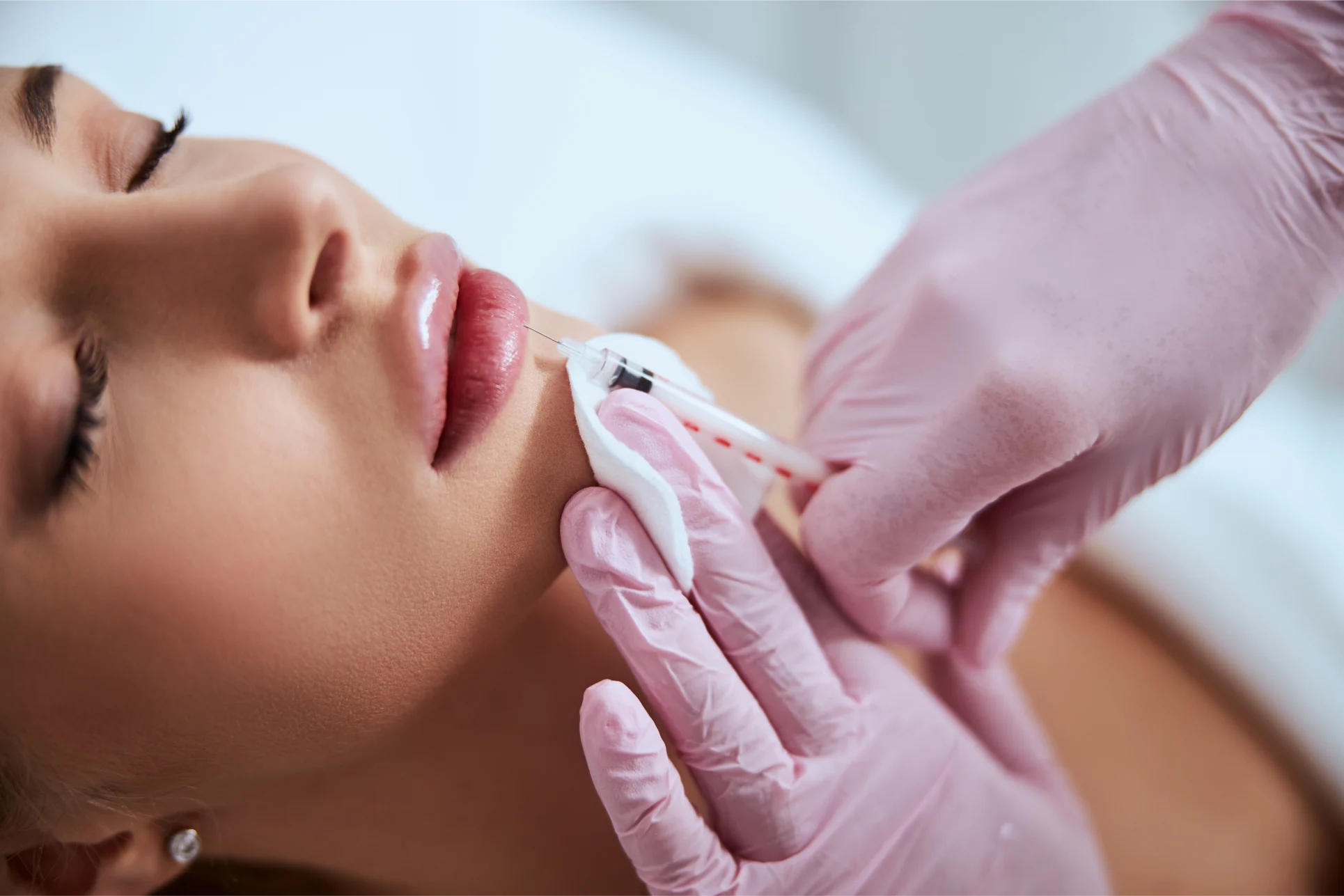 Dermatologist administering facial filler injection with minimal downtime at Gold Skin Care Center Nashville
